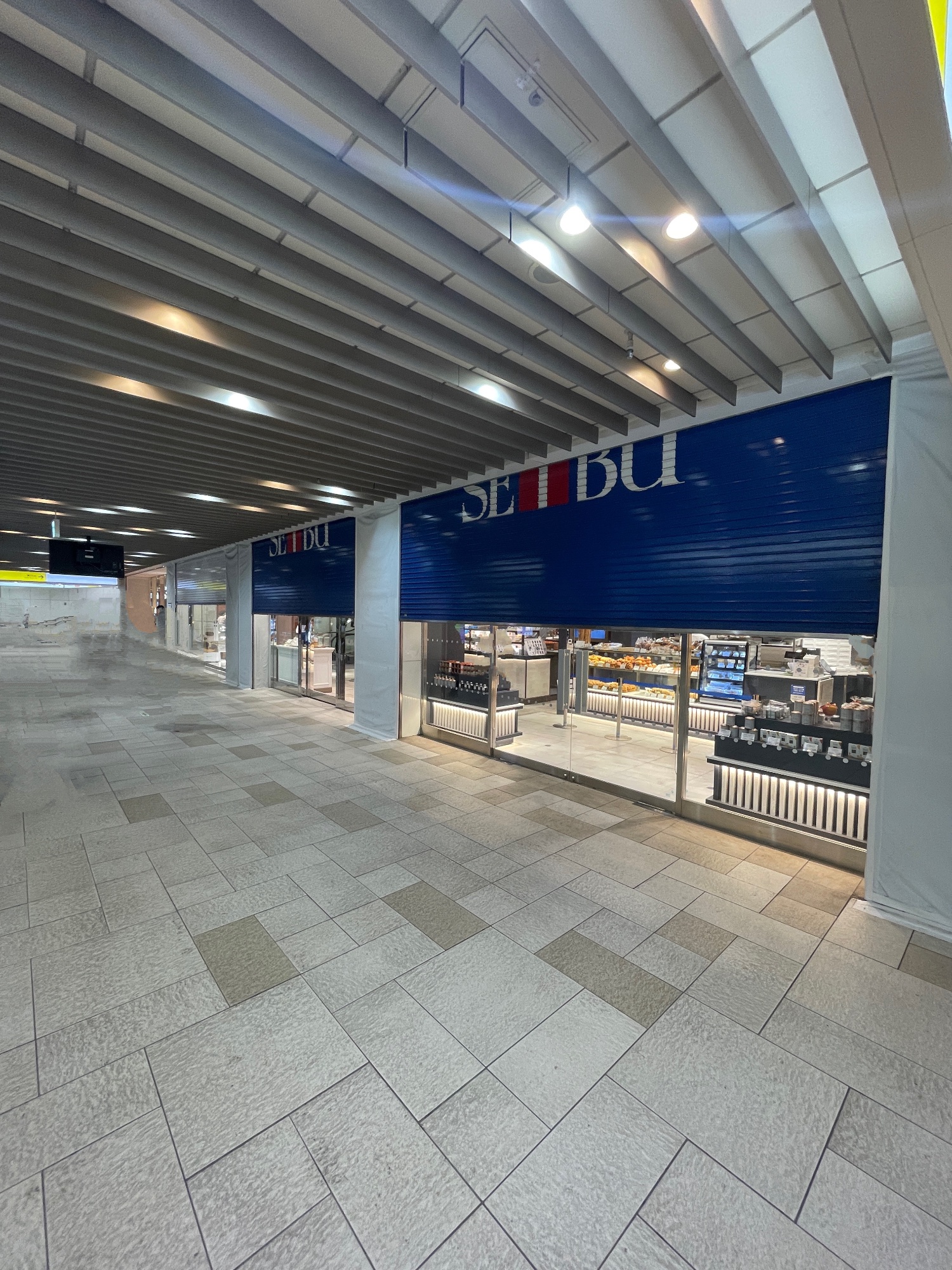 スナップ機能をリリースしました😆
みなさんが訪れた商業施設を記録できる機能です😍
スナップは適当に撮った画像を投稿するだけ‼︎
気軽に今日の様子を共有しちゃおう😙