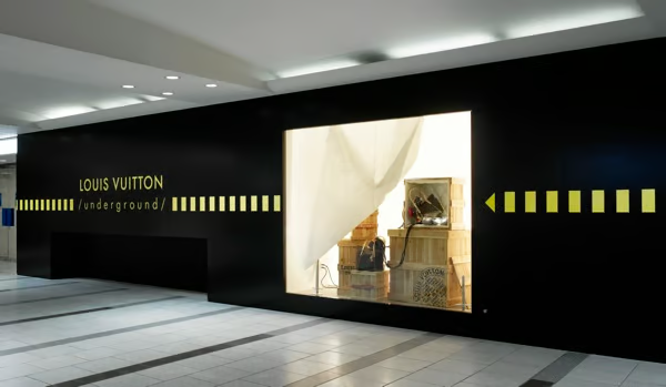 西武池袋本店 本館B1F 北B1番地 LOUIS VUITTON /underground/(2009年5月30日~2010年10月29日) 画像はFASHION SNAPより